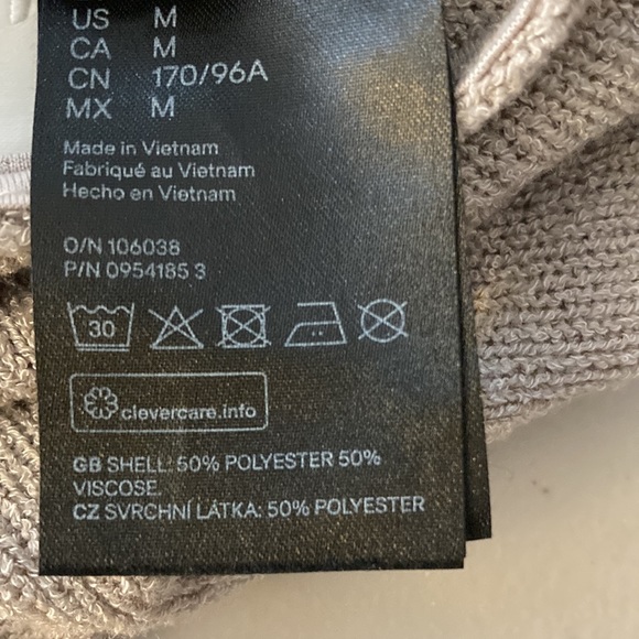 H&M Size M, Oatmeal color, scooped back knit top - Picture 8 of 9